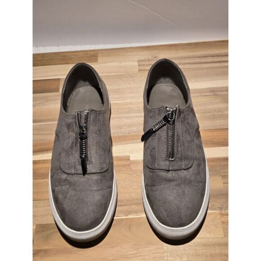 Madden Girl Women's Gray Zip-Up Shoes Size 10
